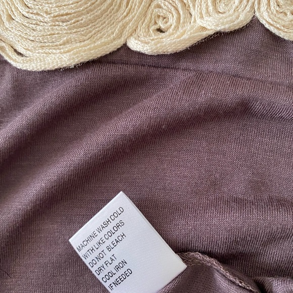 Long Taupe Sleeveless Embroidered XL Shirt - Picture 4 of 5